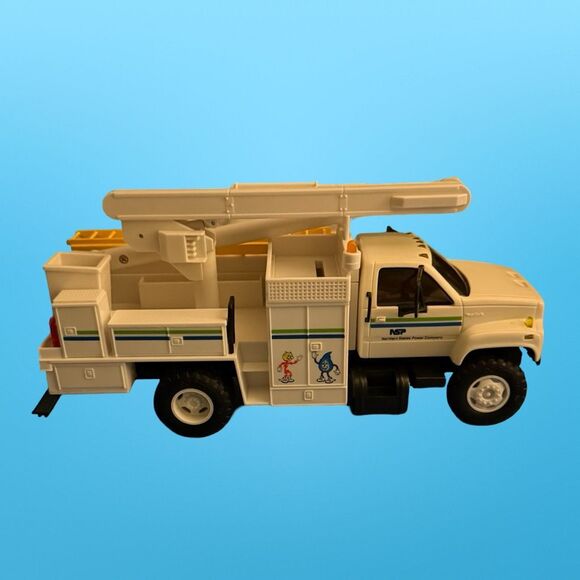 1995 DG PRODUCTIONS NSP Electric Utility Bucket Truck Reddy Kilowatt Flame Logo - Picture 8 of 9